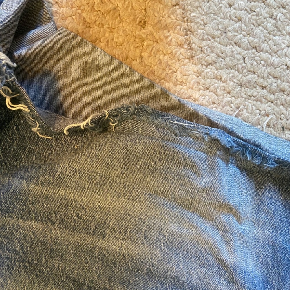 Universal Thread Denim Shorts - Picture 3 of 4